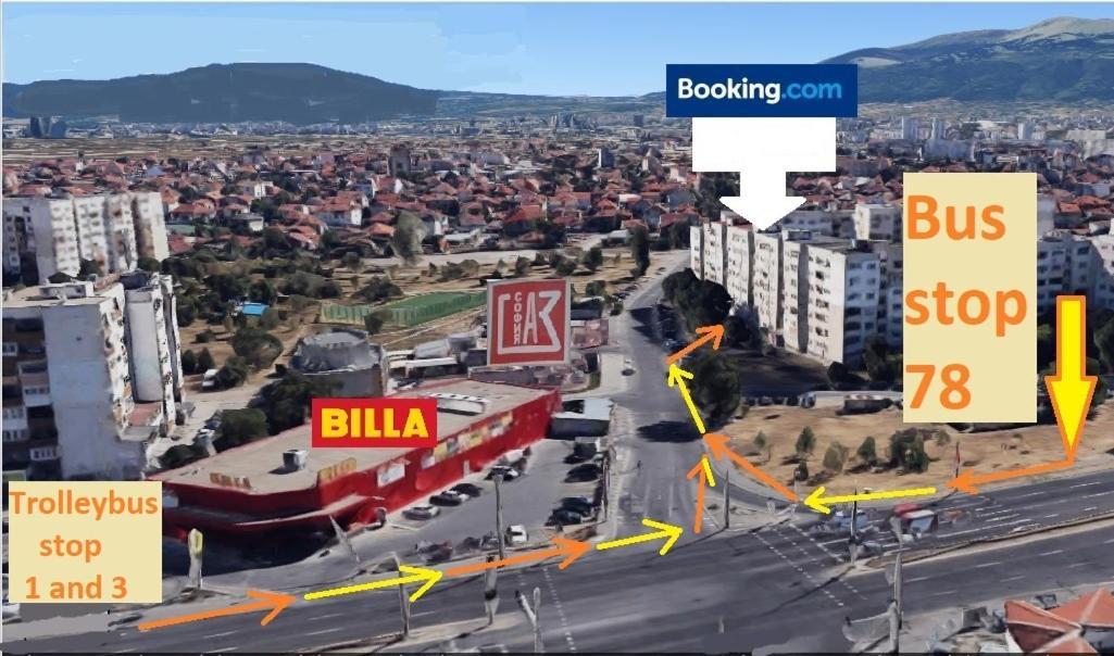 Homestay Tulips - Guest Close To The Airport, Free Street Parking *